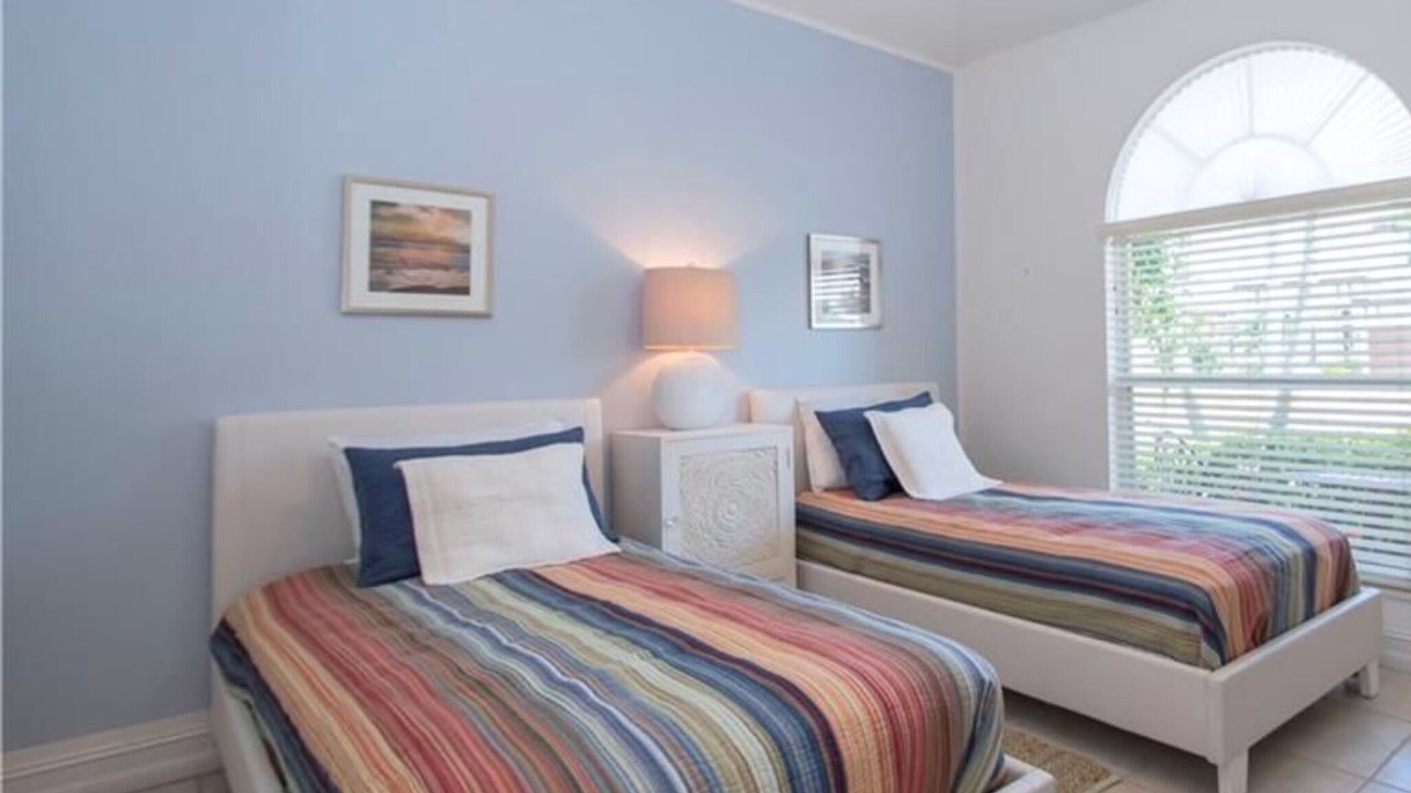 Photo of Bedroom in Naples Park