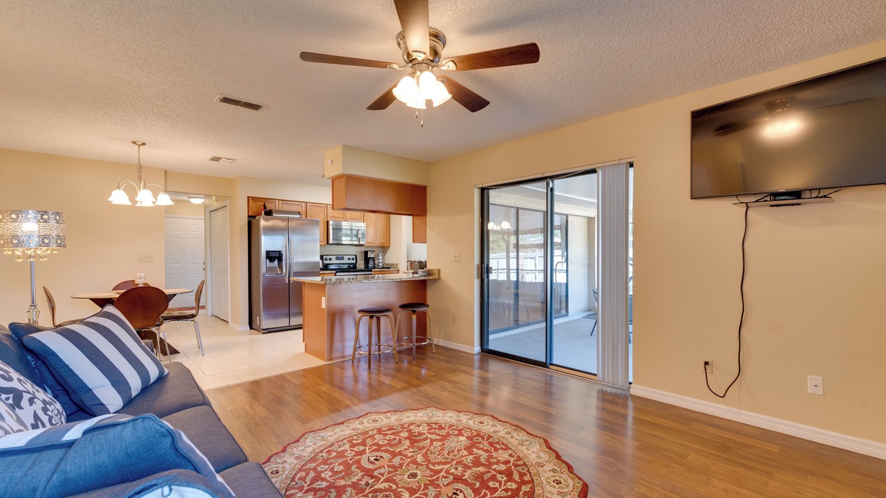 Photo of Livingroom in Deltona Lakes