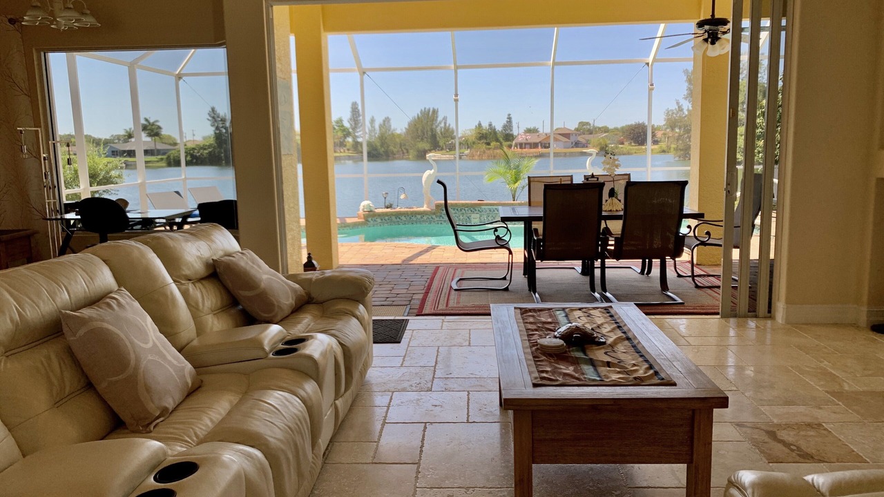 Photo of Livingroom in Mariner