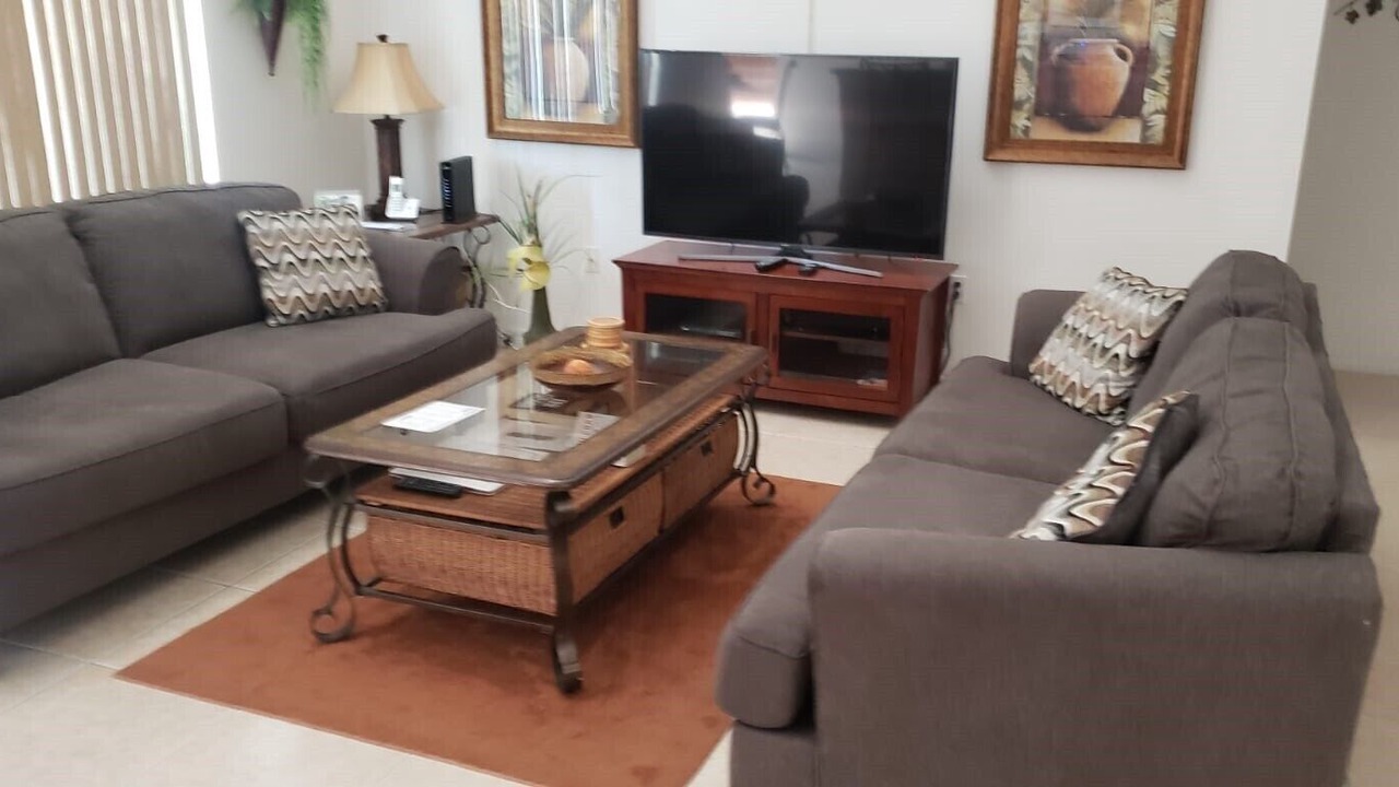 Photo of Livingroom in Highgate Park