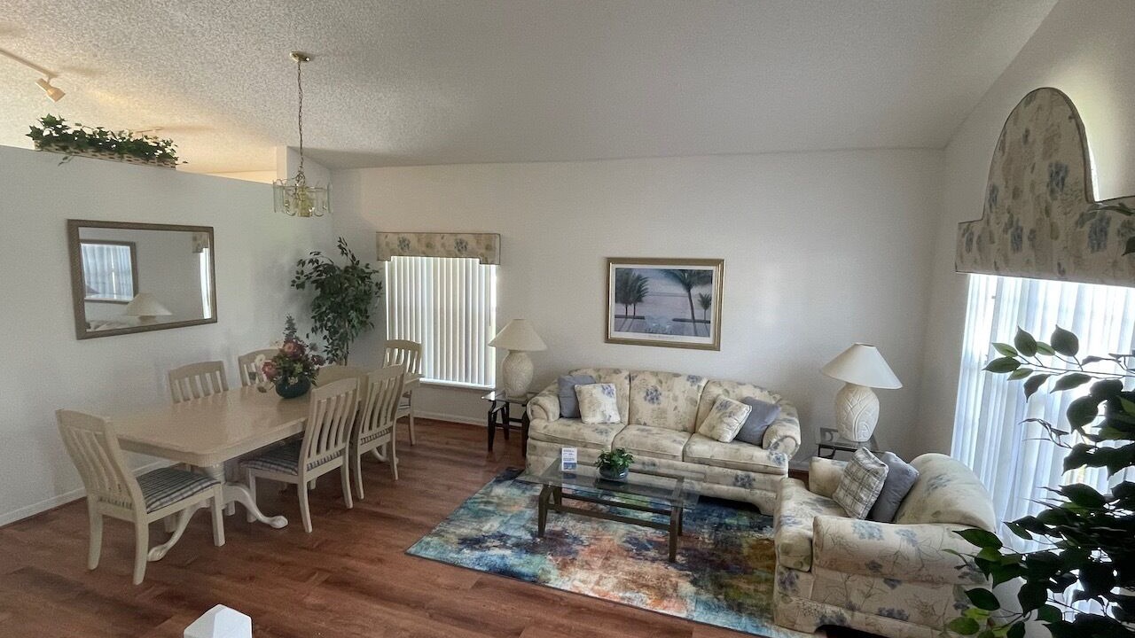 Photo of Livingroom in Clear Creek