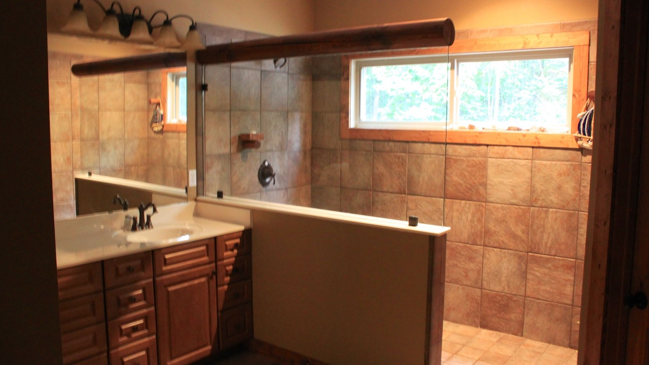 Photo of Bathroom in Serenity Bay