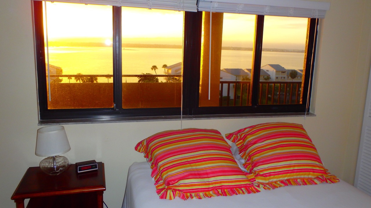 Photo of Bedroom in Sand Key