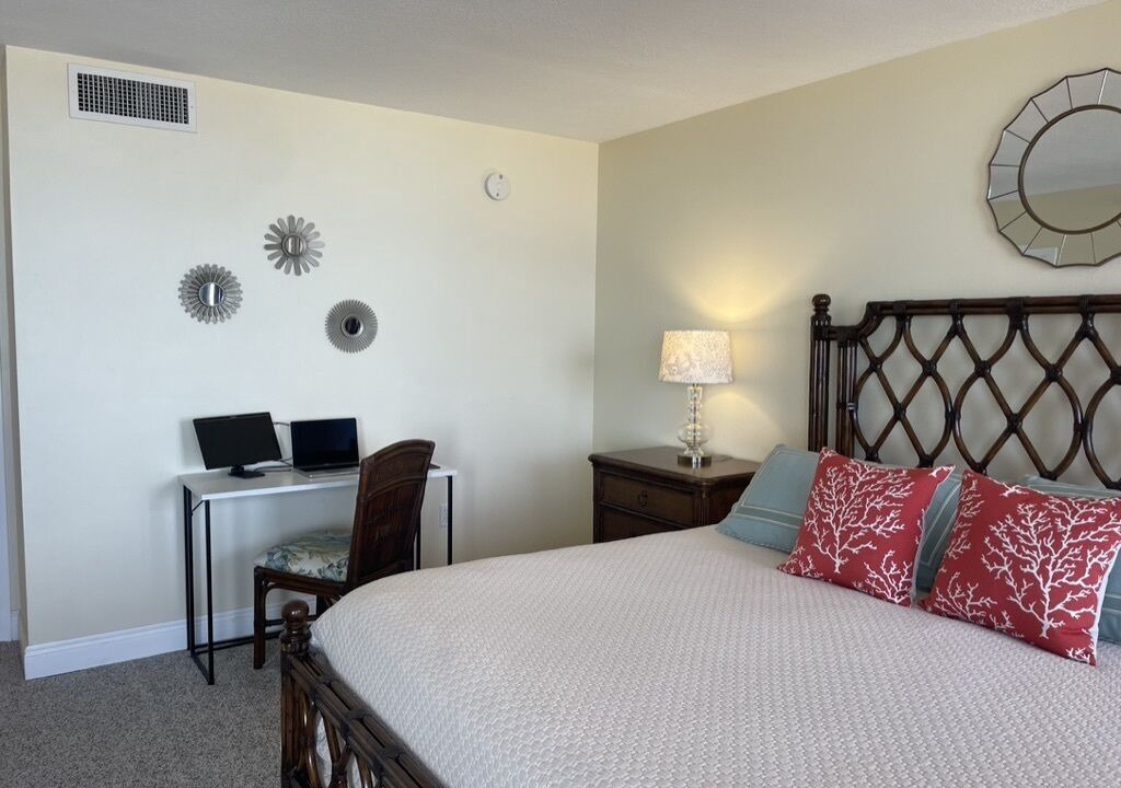 Photo of Bedroom in Sand Key
