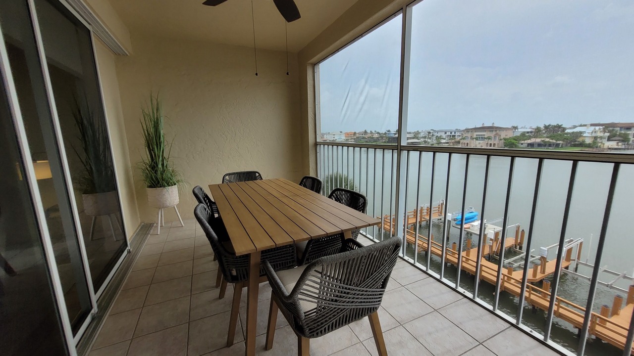 Photo of Outdoor in Vanderbilt Beach