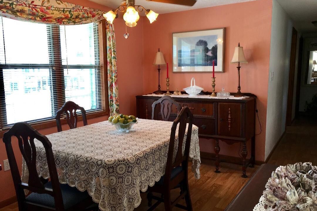Photo of Bedroom in Cedar Key