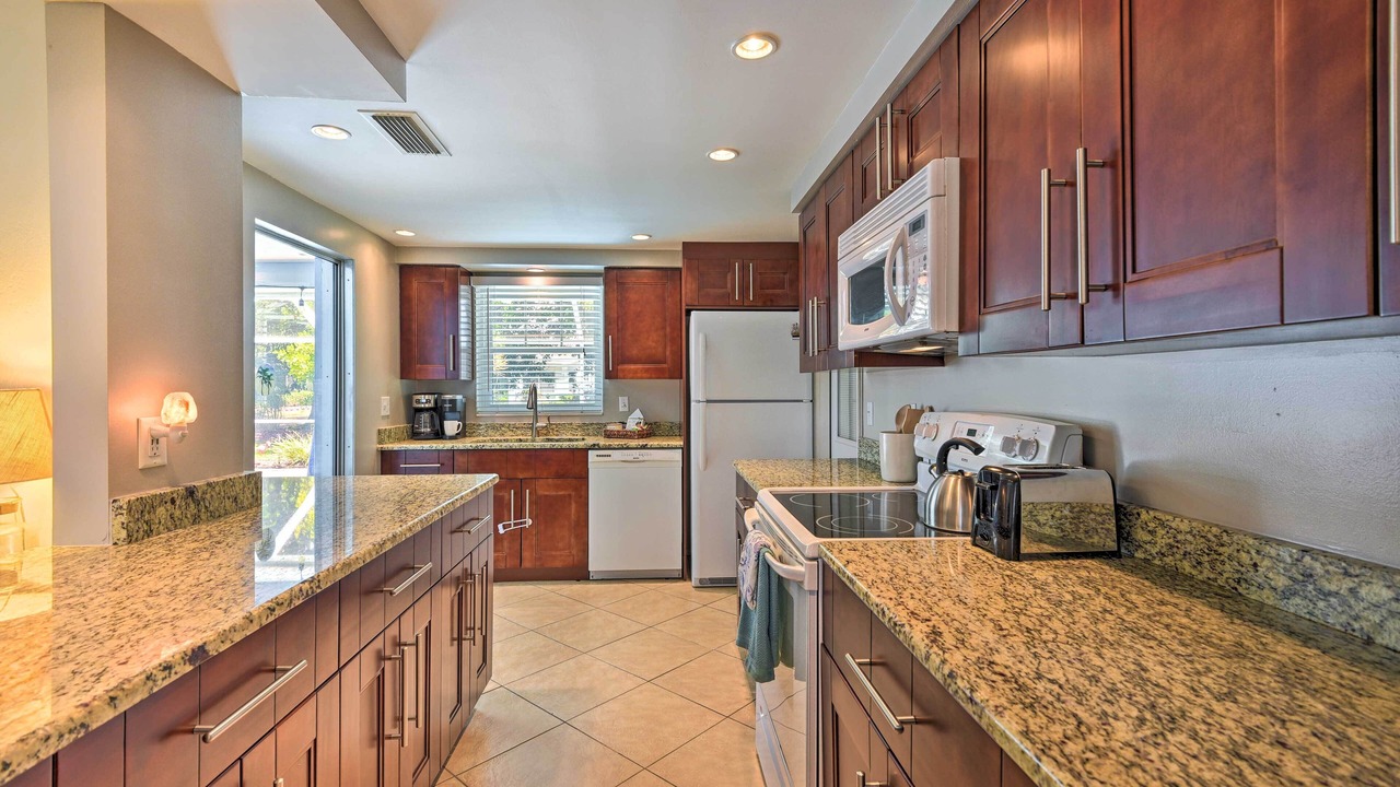 Photo of Others in Gulf Gate Estates