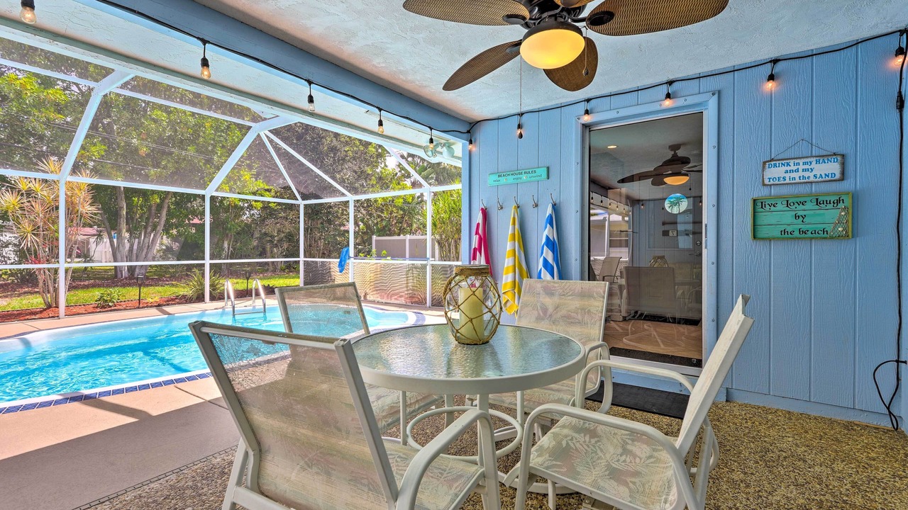 Photo of Outdoor in Gulf Gate Estates