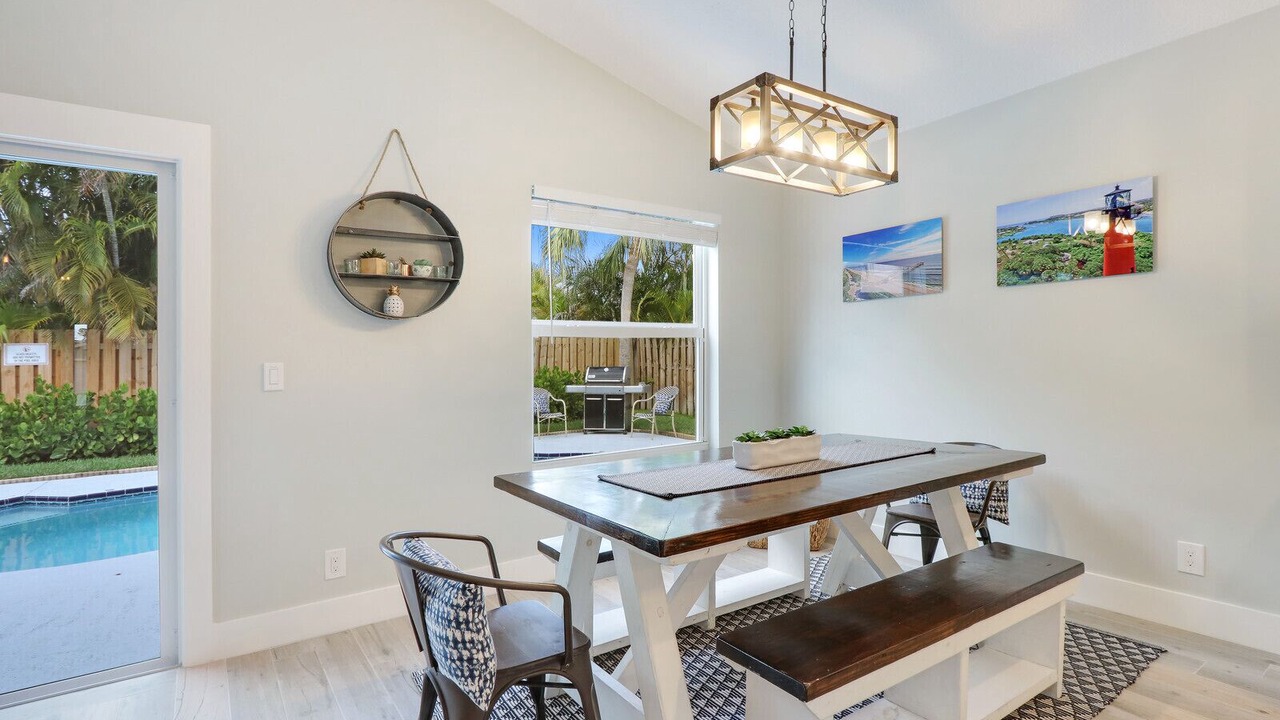 Photo of Bedroom in North Palm Beach Heights