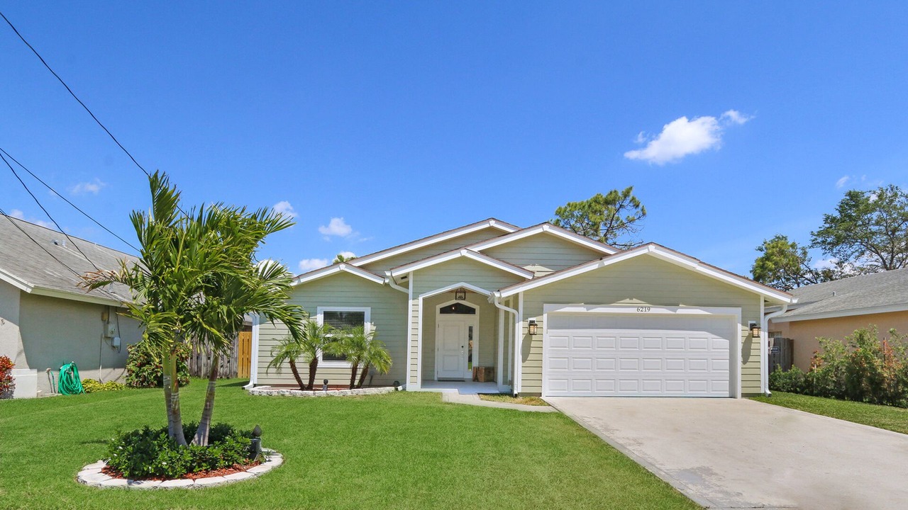 Photo of Outdoor in North Palm Beach Heights