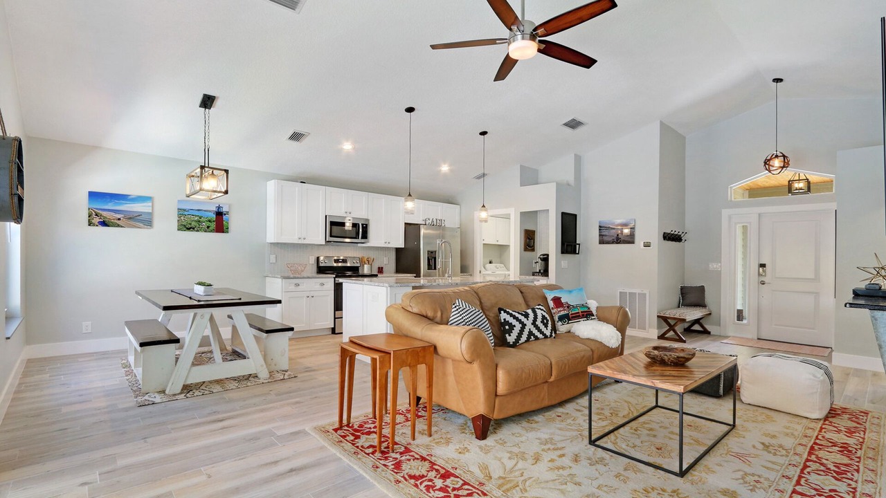 Photo of Bedroom in North Palm Beach Heights
