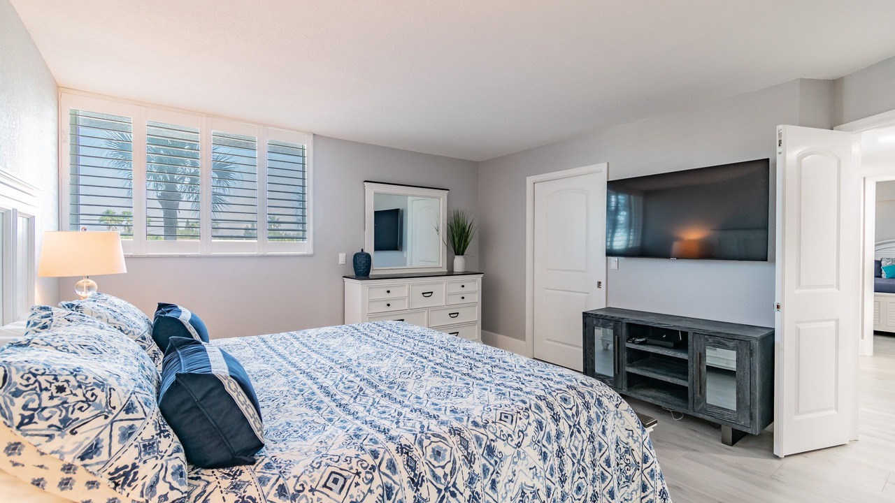 Photo of Bedroom in Madeira Beach