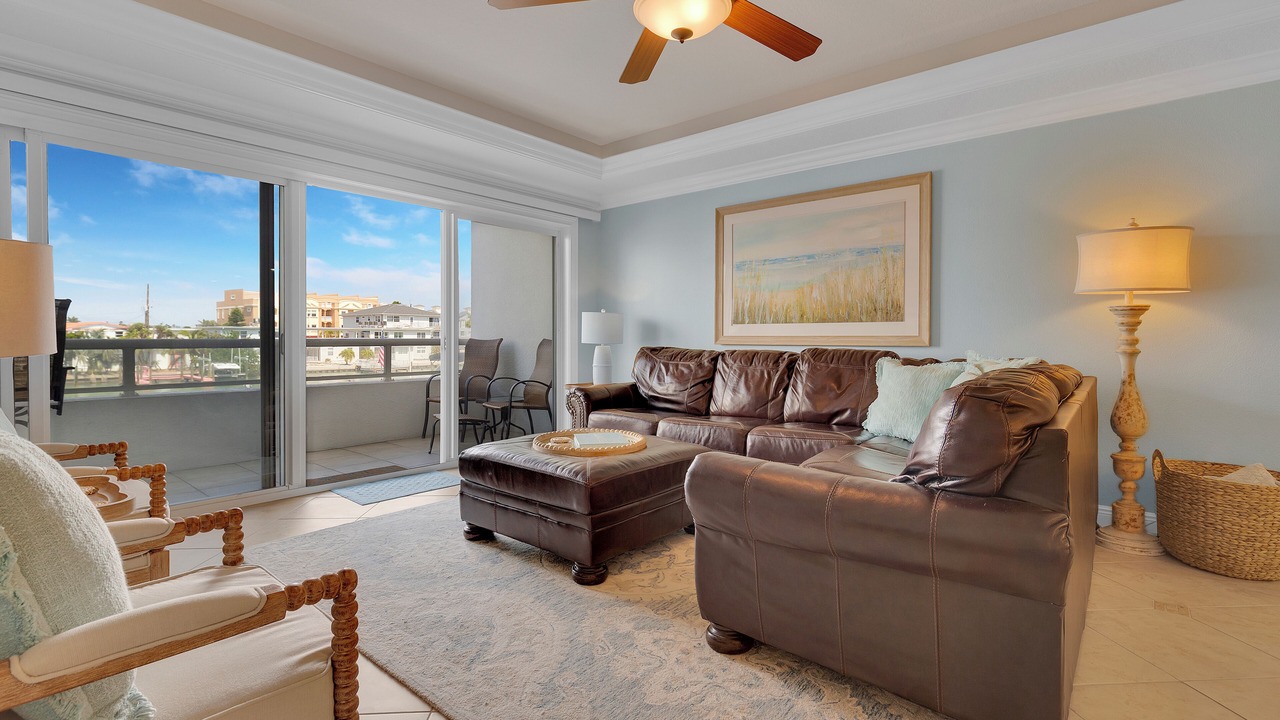 Photo of Livingroom in Clearwater Beach