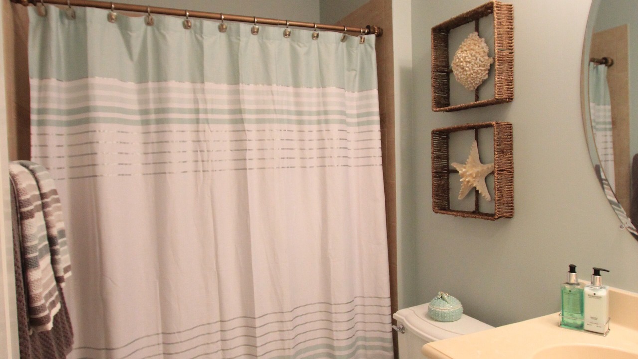 Photo of Bathroom in Hutchinson Island South