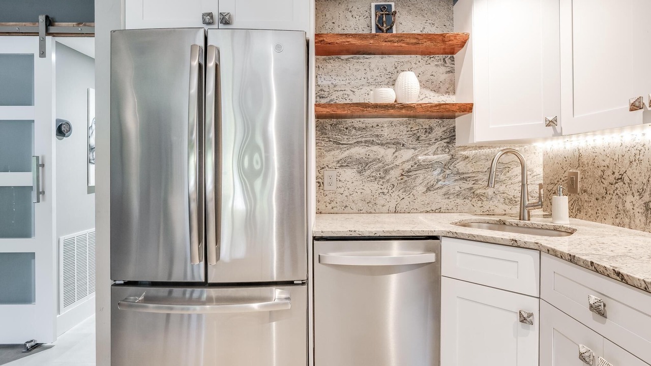 Photo of Kitchen in Florida North Atlantic Coast