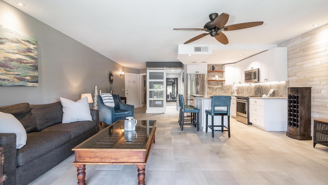 Photo of Livingroom in Florida North Atlantic Coast