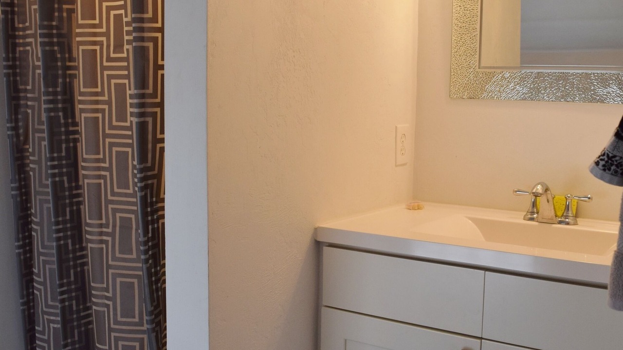 Photo of Bathroom in Boardwalk