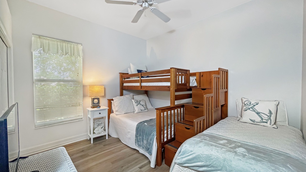 Photo of Bedroom in Masters Reserve