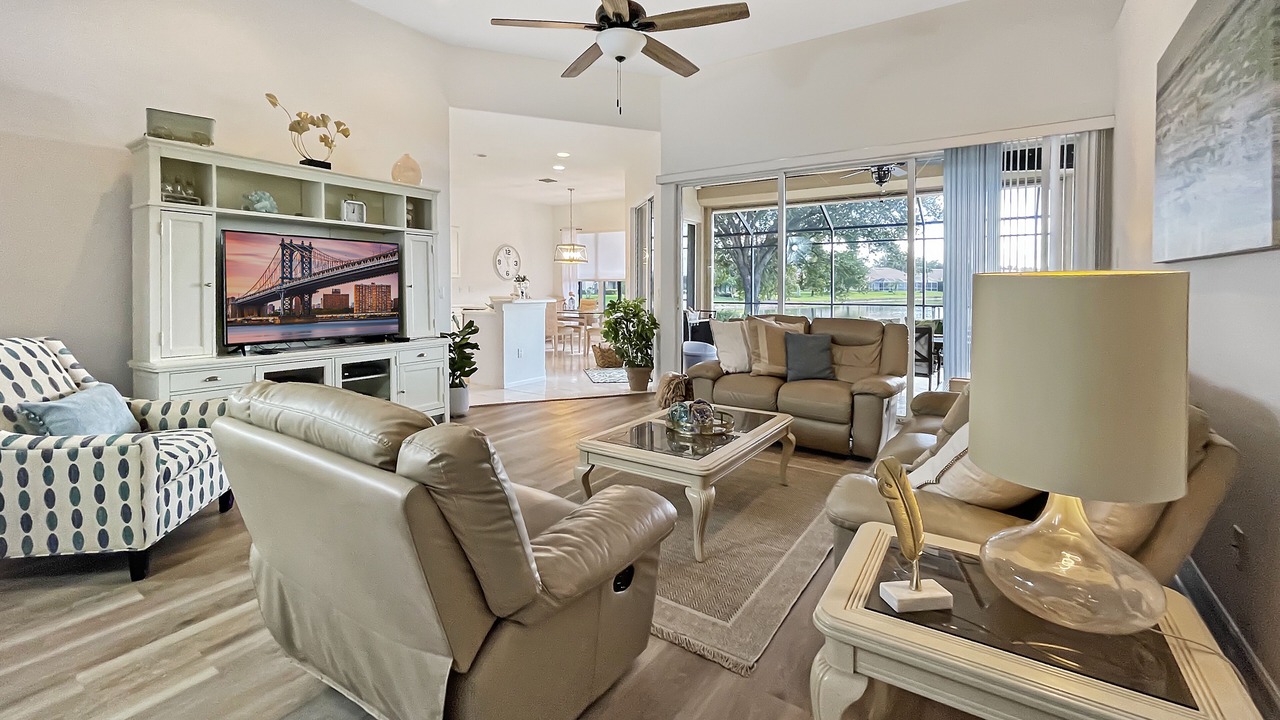 Photo of Livingroom in Masters Reserve