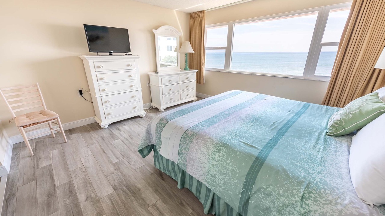 Photo of Bedroom in Satellite Beach