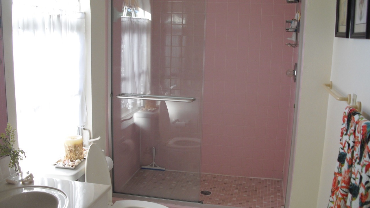 Photo of Bathroom in Bay Harbor Estates