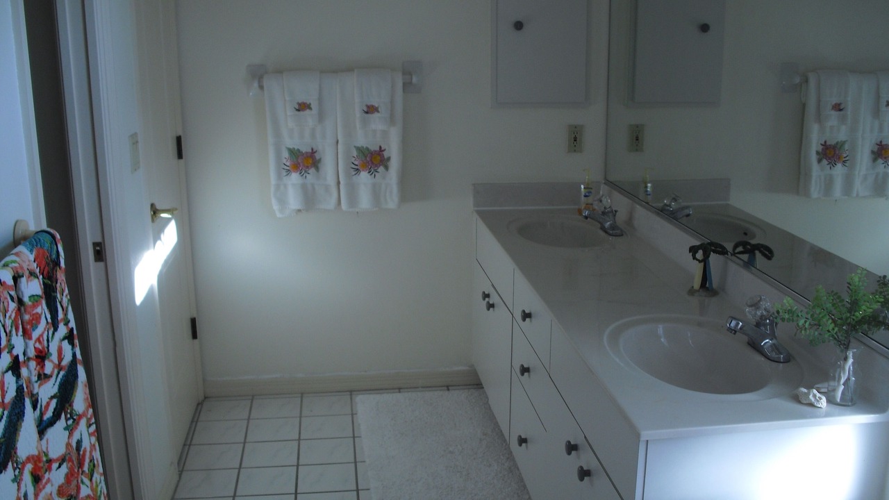 Photo of Bathroom in Bay Harbor Estates