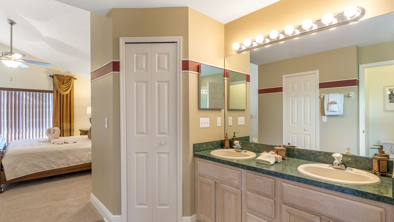 Photo of Bathroom in Haines City