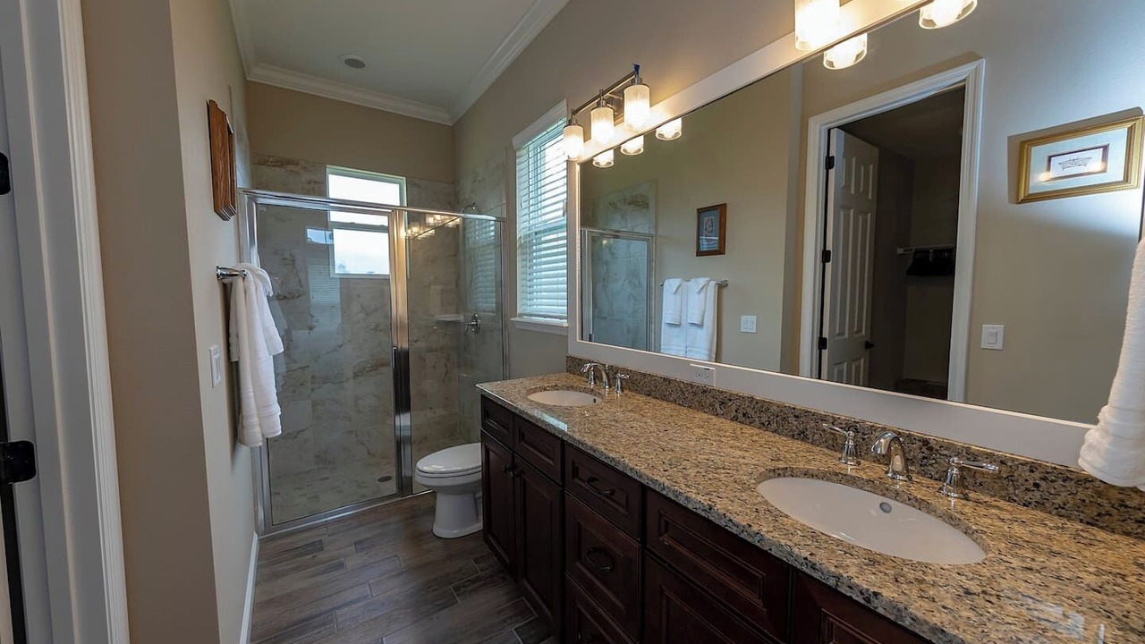 Photo of Bathroom in Oviedo