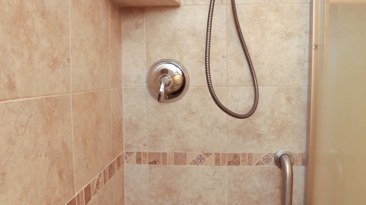 Photo of Bathroom in Tropic Palms