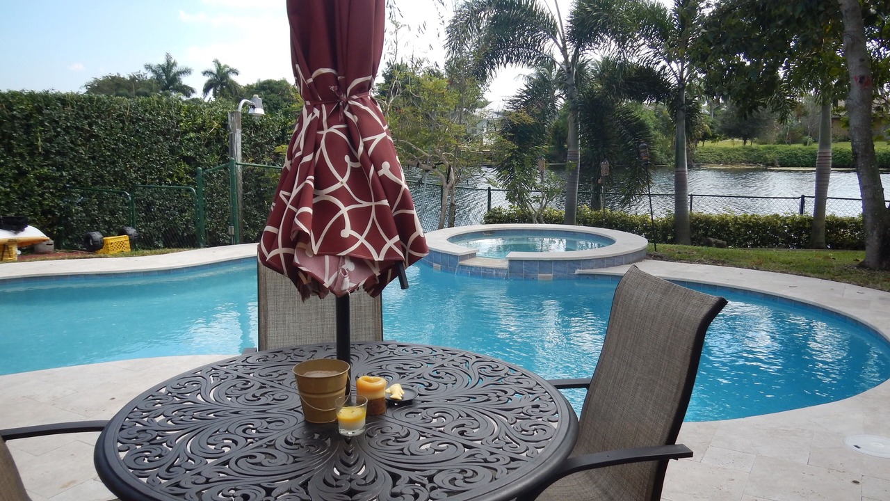Photo of Outdoor in Tropic Palms