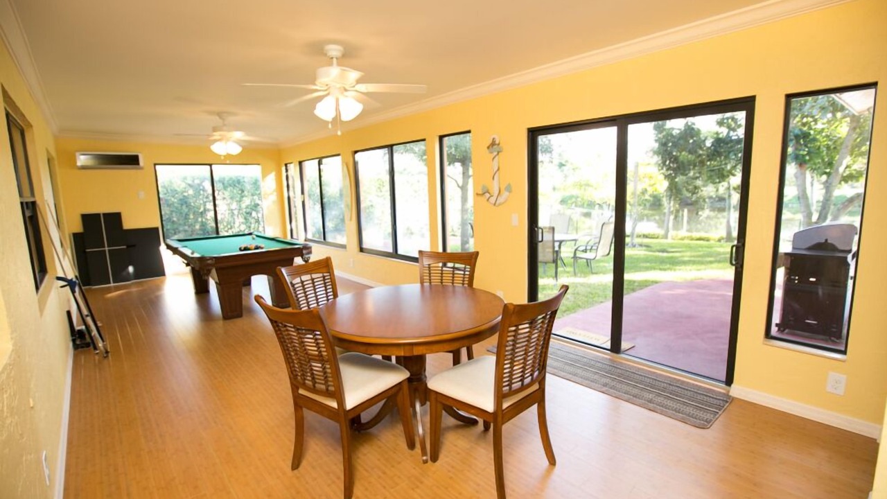 Photo of Bedroom in Tropic Palms