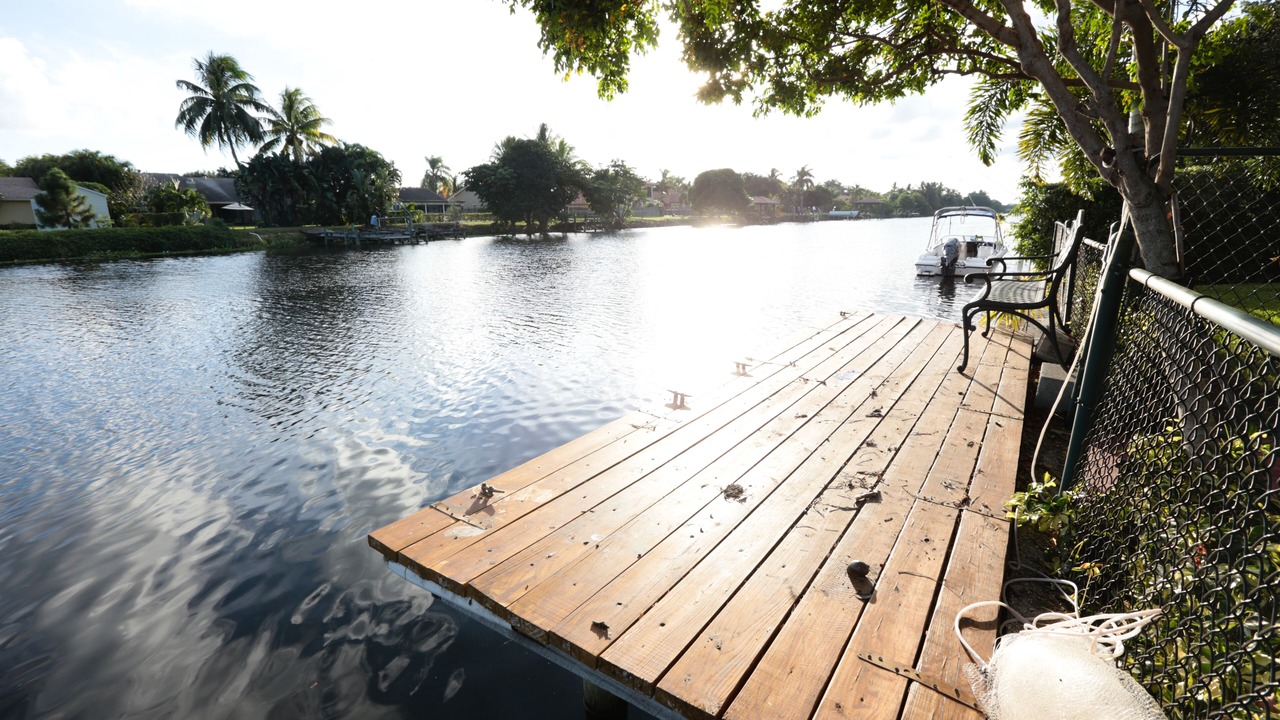 Photo of Outdoor in Tropic Palms