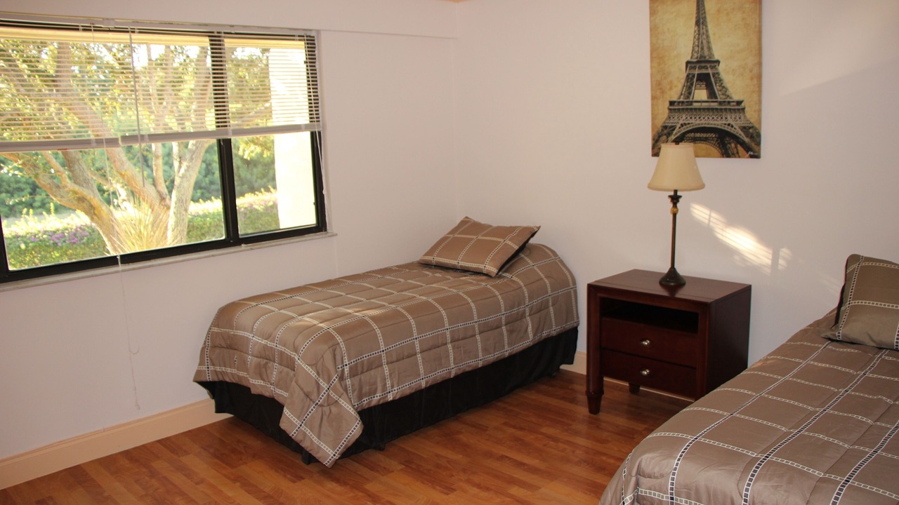 Photo of Bedroom in Deerfield Beach