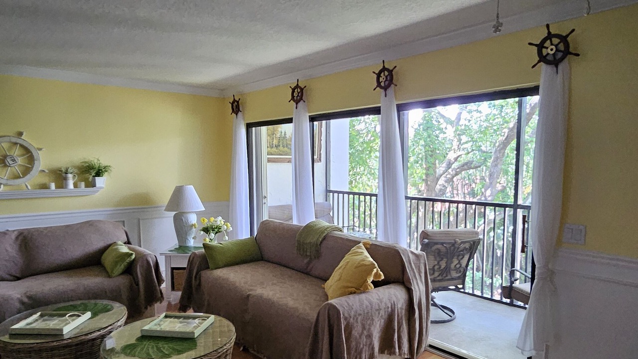 Photo of Livingroom in Jupiter