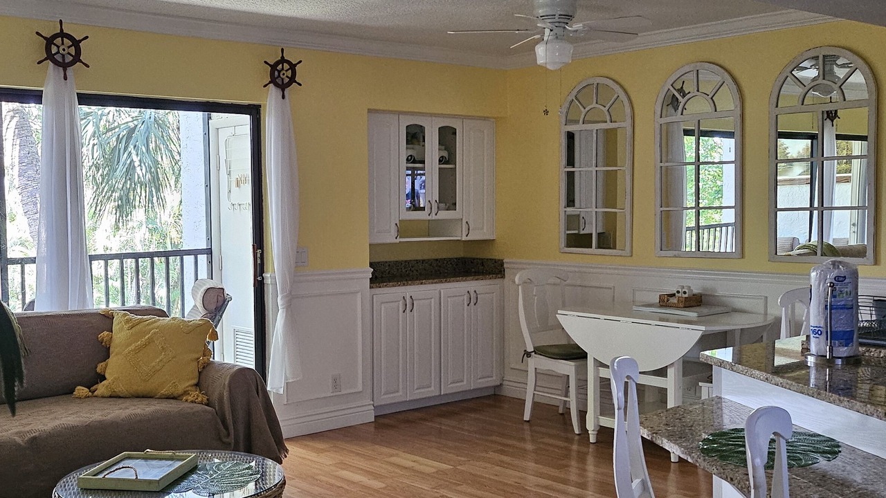 Photo of Livingroom in Jupiter
