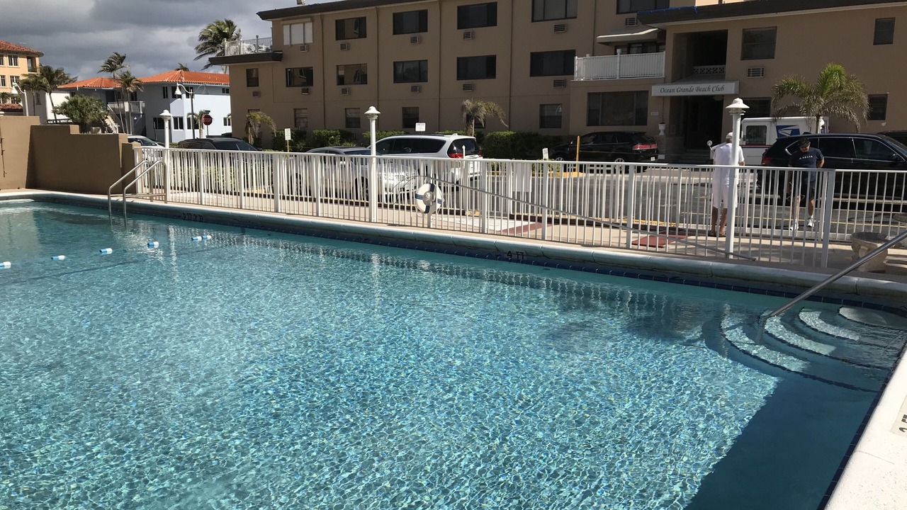 Photo of Outdoor in Hollywood