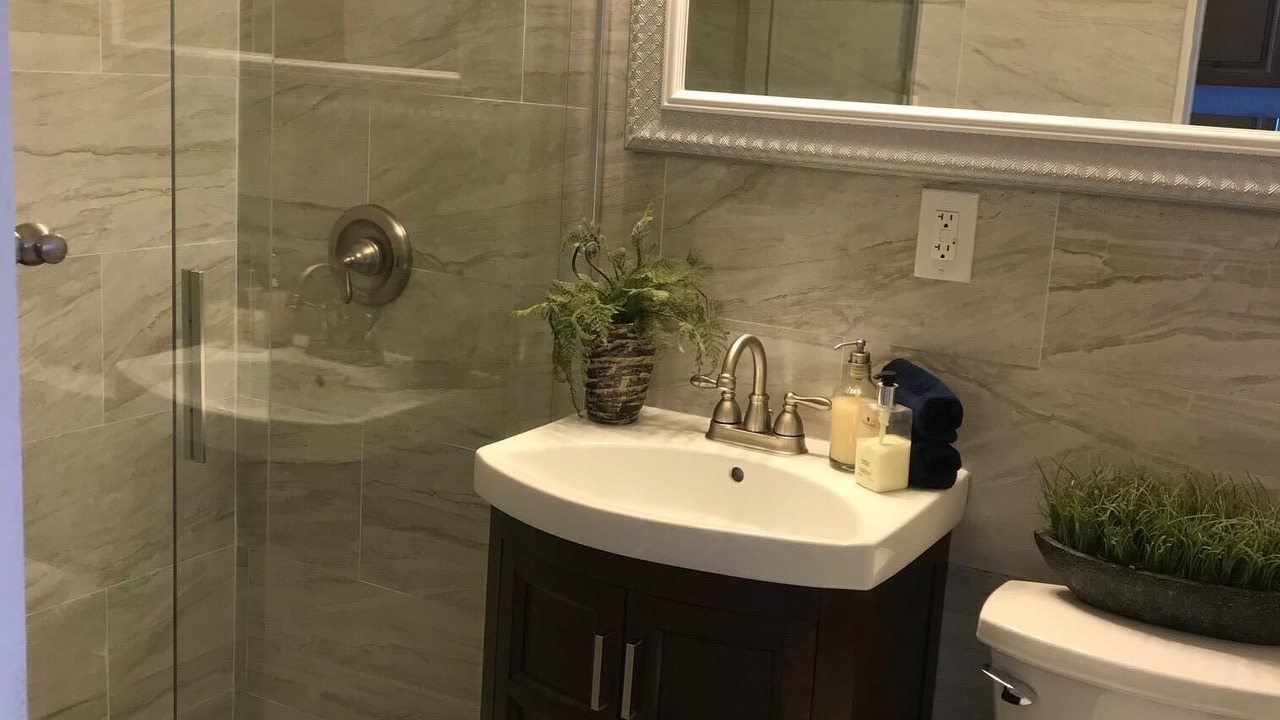 Photo of Bathroom in Hollywood