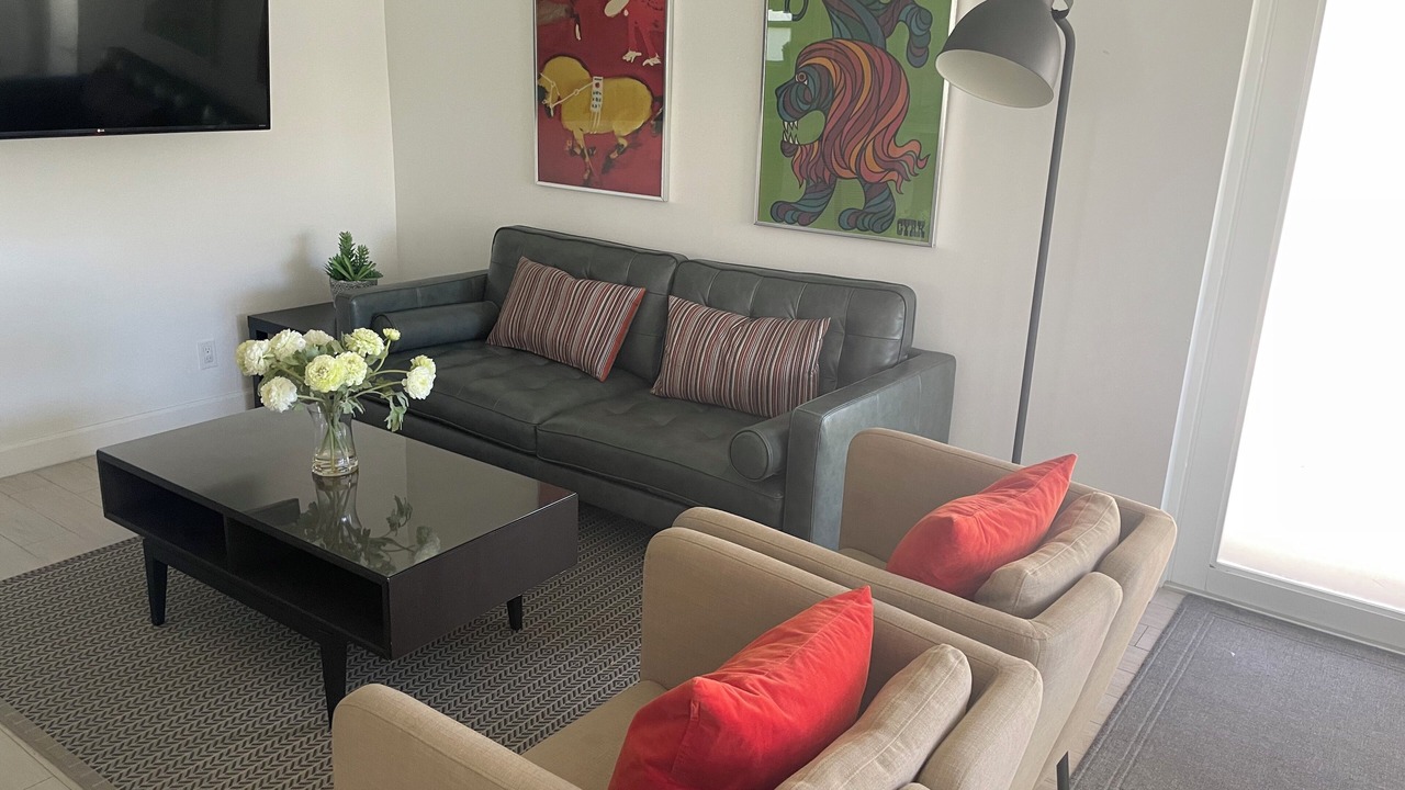 Photo of Livingroom in Hollywood