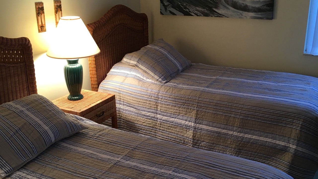 Photo of Bedroom in Jupiter Bay