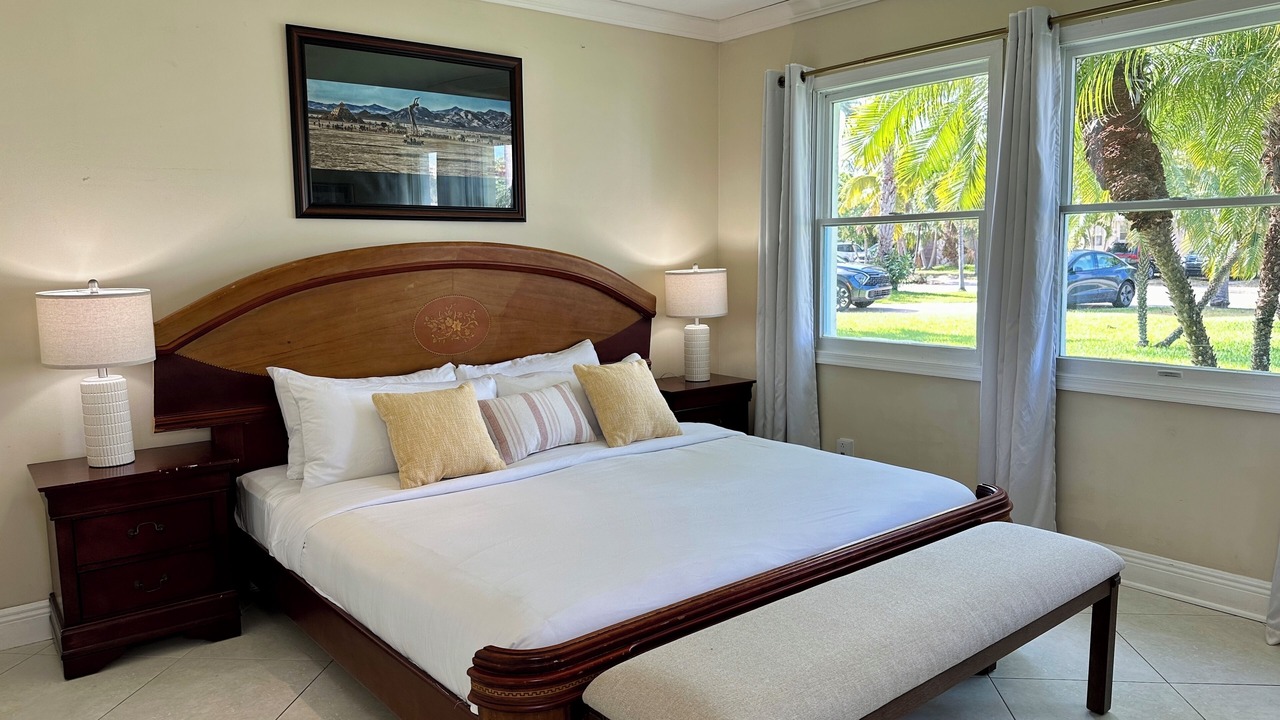 Photo of Bedroom in Highland Garden
