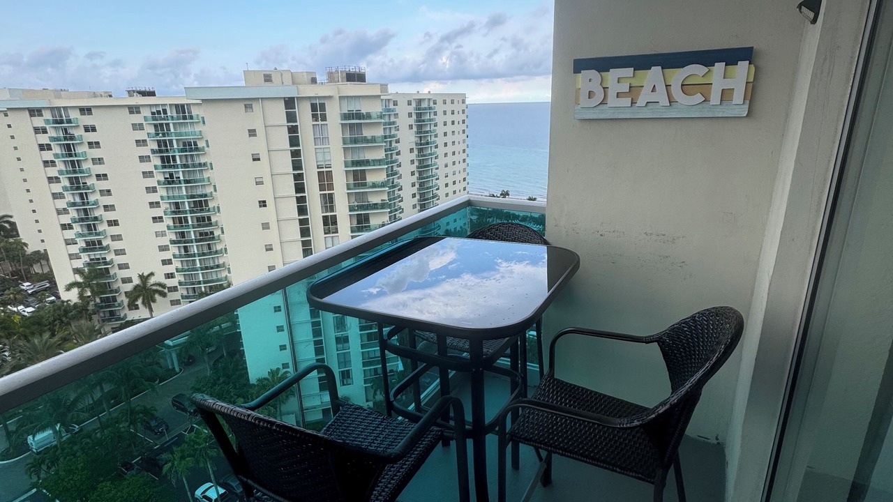 Photo of Patio Balcony in Hollywood South Central Beach