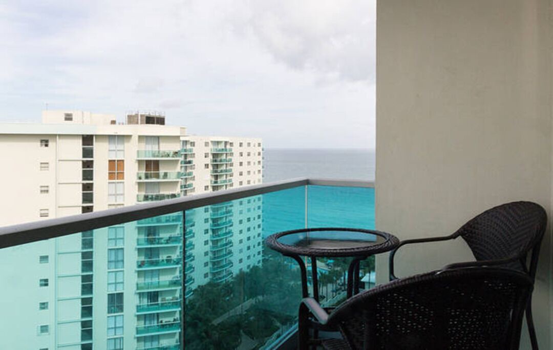 Photo of Patio Balcony in Hollywood South Central Beach