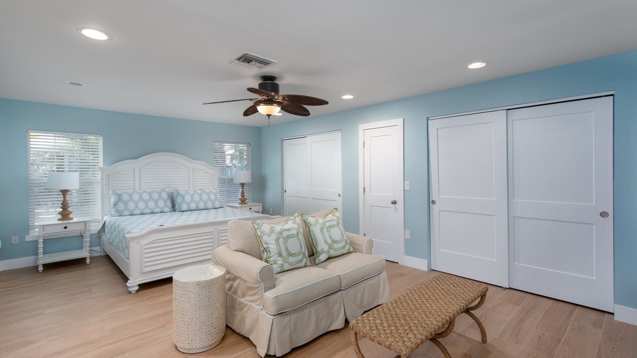 Photo of Bedroom in Bay Esplanade