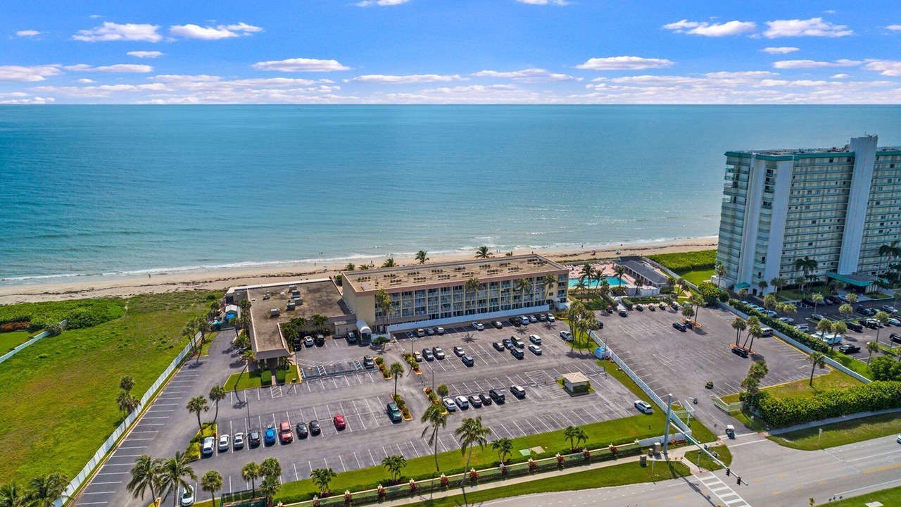 Photo of Outdoor in Hutchinson Island South