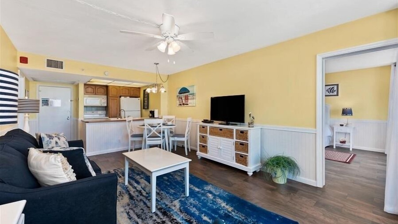 Photo of Bedroom in Hutchinson Island South