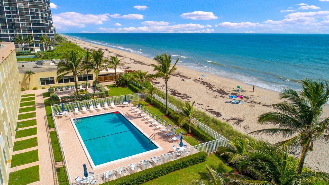 Photo of Outdoor in Hutchinson Island South