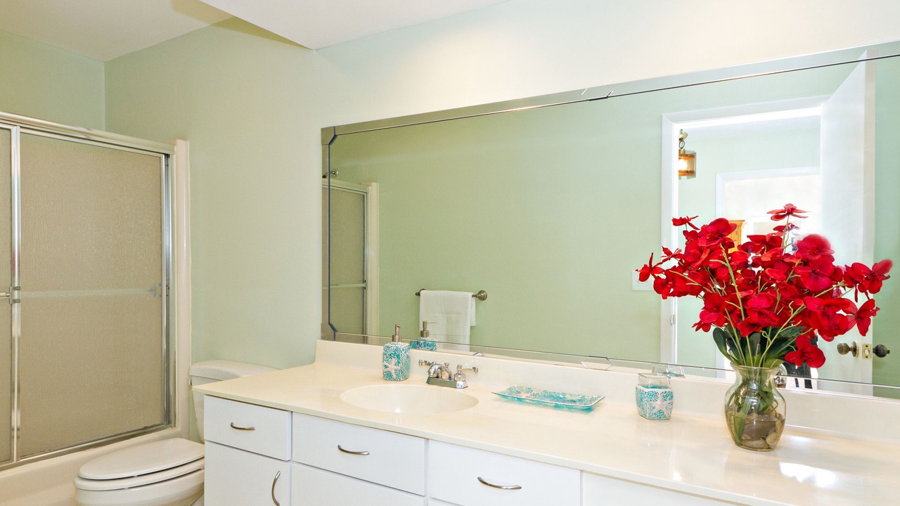 Photo of Bathroom in Central Beach