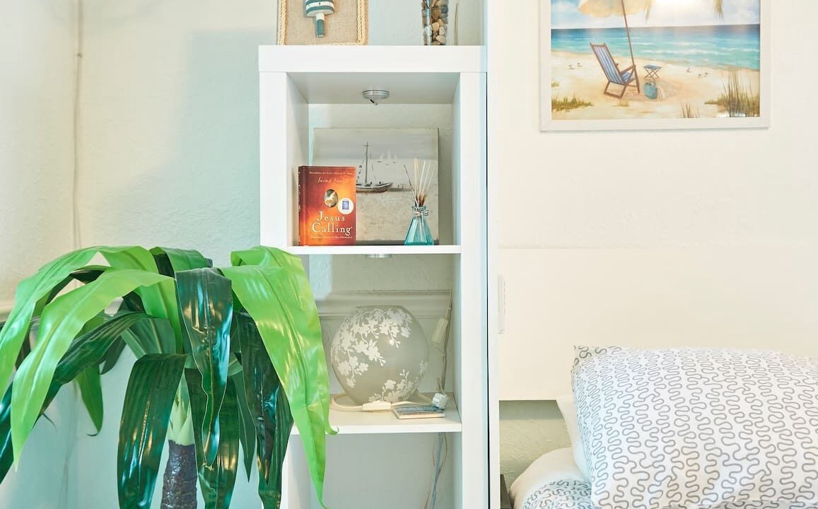 Photo of Bedroom in Redington Beach