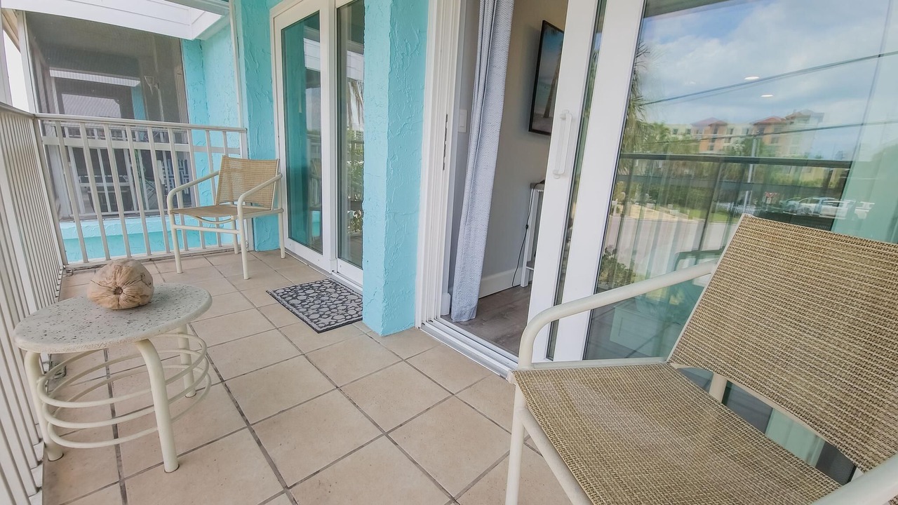 Photo of Patio Balcony in Bay Esplanade