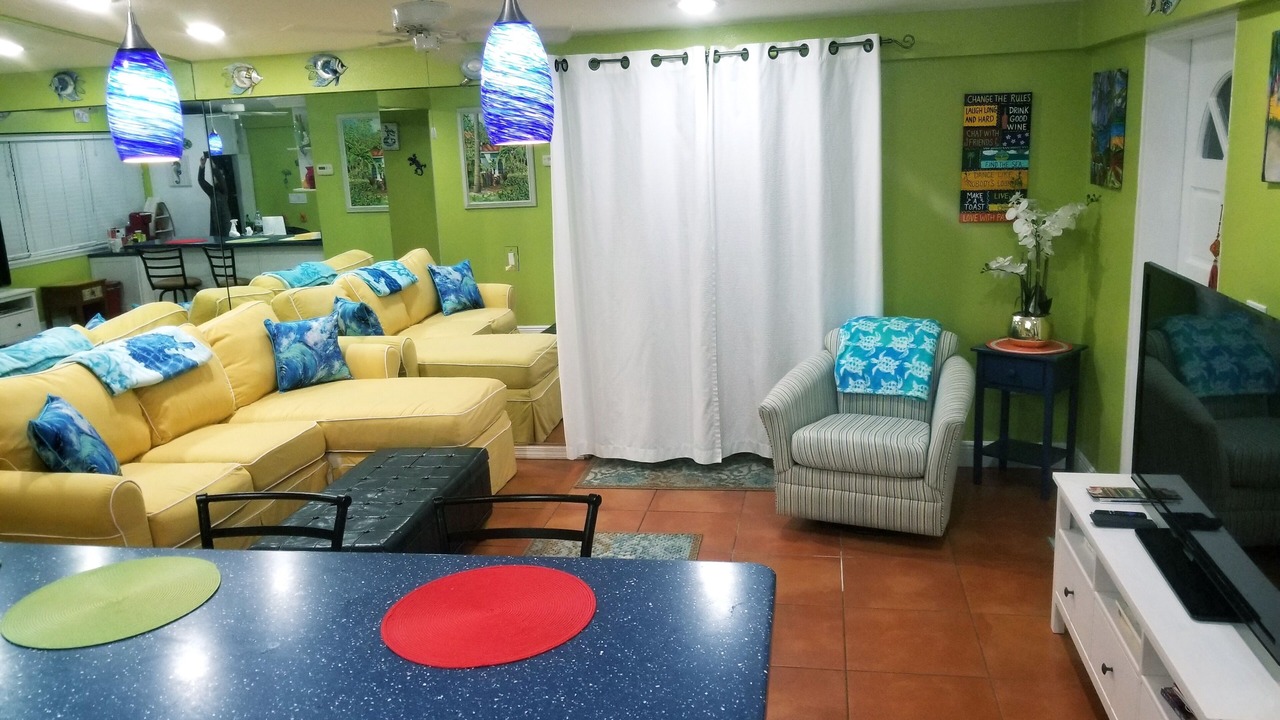 Photo of Livingroom in South Gate Ridge